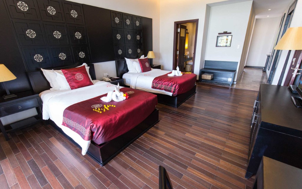 phòng deluxe tại ana mandara huế việt nam